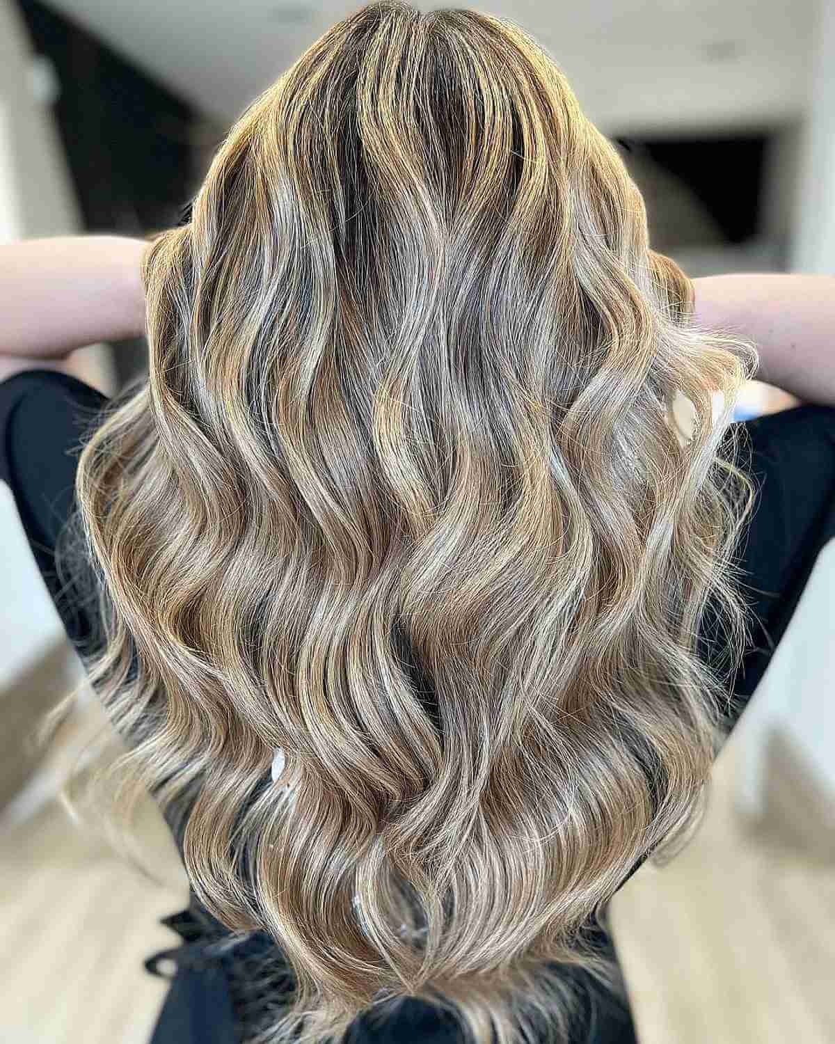 Dimensional Light Blonde and Brown Tones