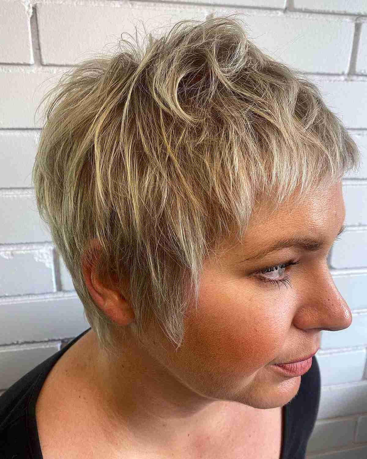 Layered Pixie with a Medium Blonde Shade