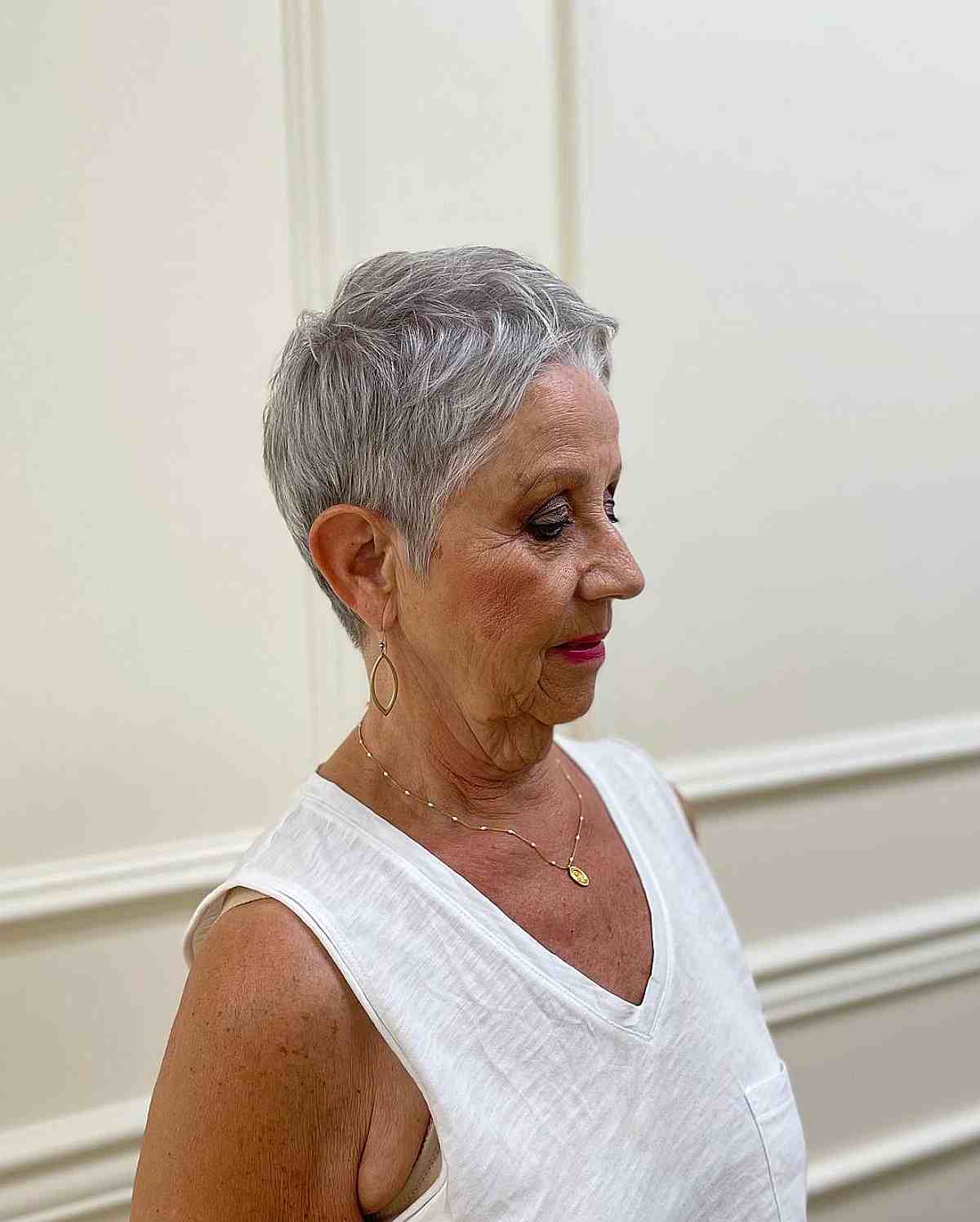 Low-Maintenance Gray Pixie Hair for an Old Lady