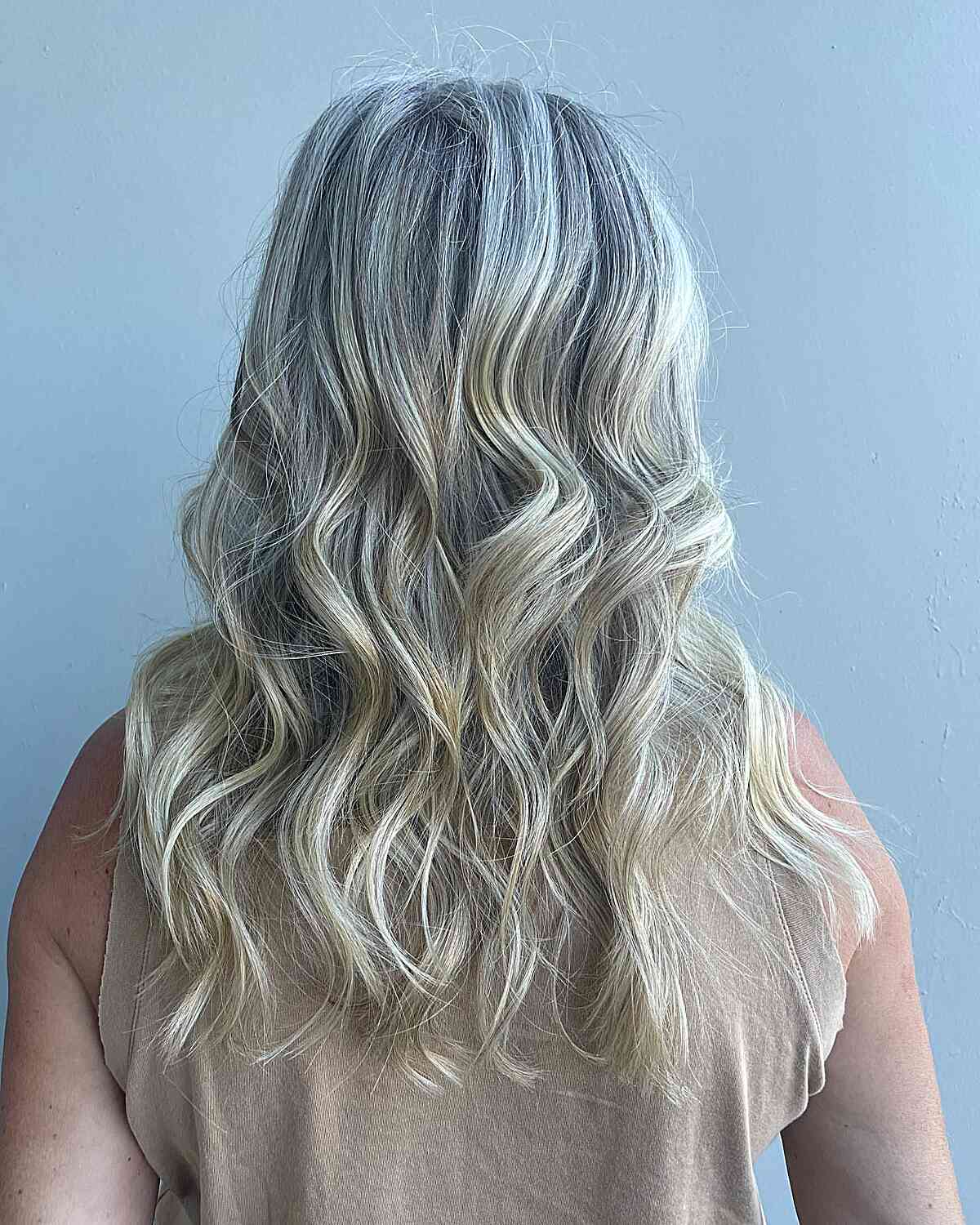 Older Women's Mid Back-Length Blonde Grey Hair with Soft Waves